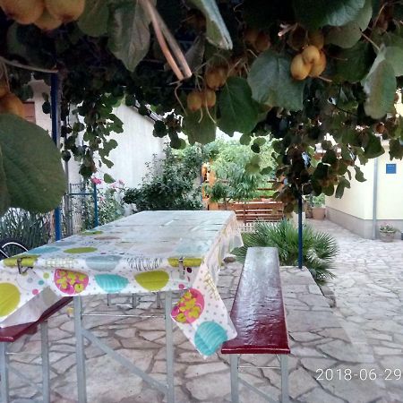 Apartman Vivian Пула Экстерьер фото