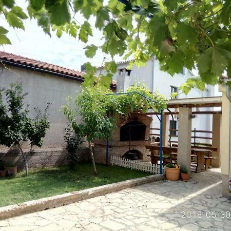 Apartman Vivian Пула Экстерьер фото
