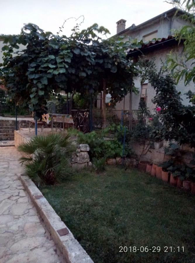 Apartman Vivian Пула Экстерьер фото