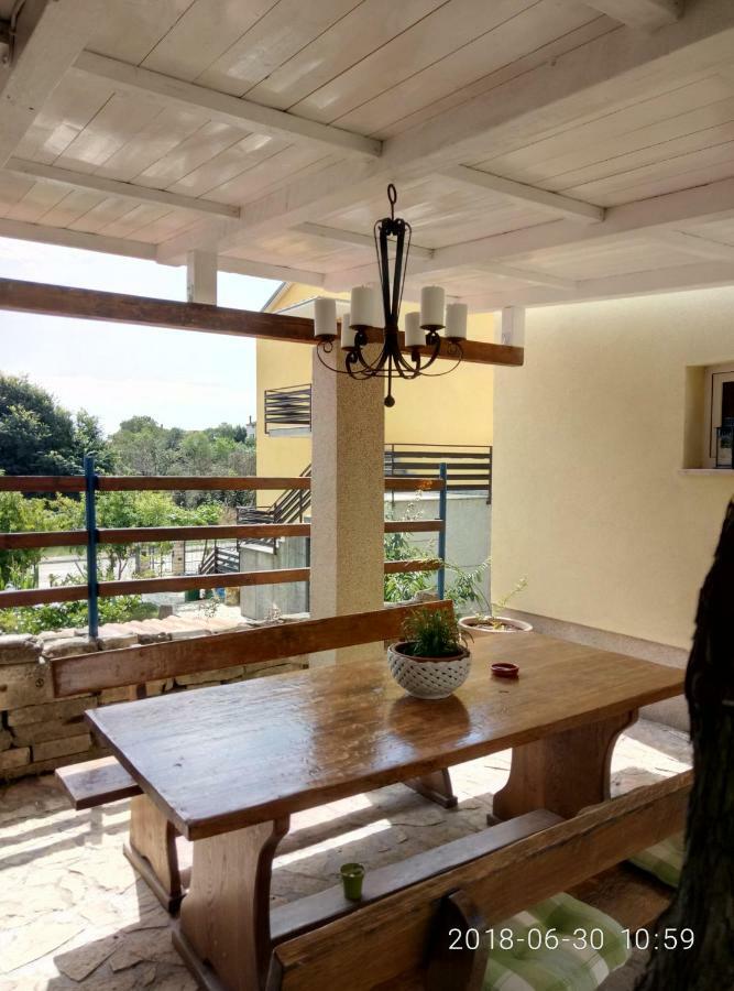 Apartman Vivian Пула Экстерьер фото